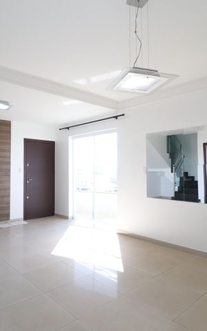 Apartamento para alugar com 213m², 4 quartos e 2 vagasSala