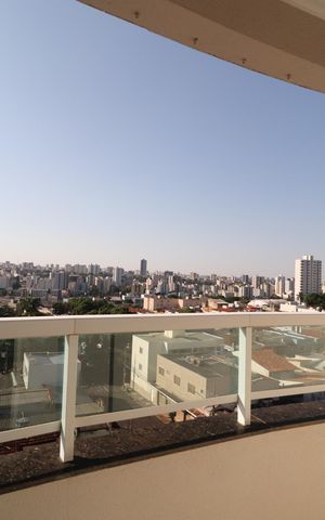 Apartamento para alugar com 213m², 4 quartos e 2 vagasSacada