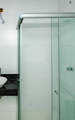 Casa à venda com 80m², 2 quartos e 2 vagasBanheiro do Quarto 2