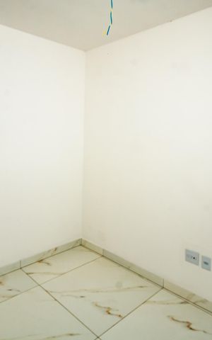 Casa à venda com 80m², 2 quartos e 2 vagasQuarto2