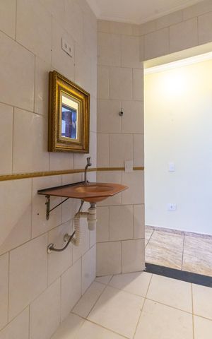Casa para alugar com 104m², 3 quartos e 2 vagas Casa para alugar com 104m², 3 quartos e 2 vagasLavabo