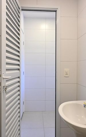 Apartamento à venda com 133m², 3 quartos e 3 vagasBanheiro de Serviço