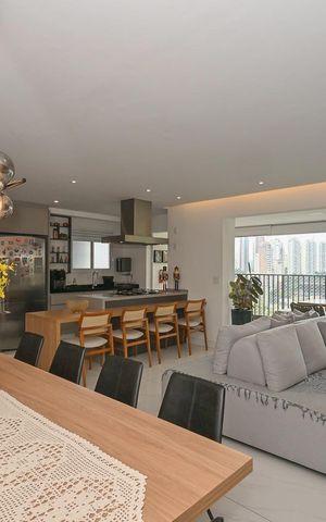 Apartamento à venda com 133m², 3 quartos e 3 vagasSala