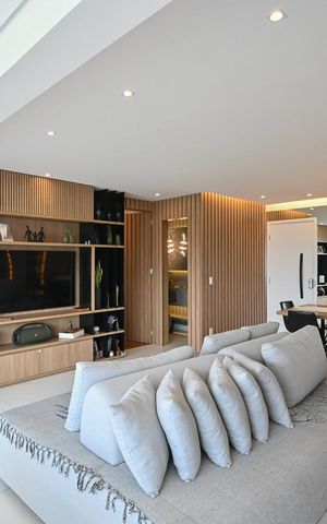 Apartamento à venda com 133m², 3 quartos e 3 vagasSala