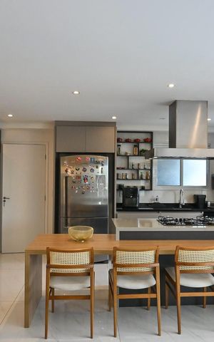 Apartamento à venda com 133m², 3 quartos e 3 vagasCozinha