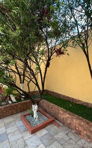 Casa para alugar com 360m², 3 quartos e 2 vagas Casa para alugar com 360m², 3 quartos e 2 vagasÁrea Externa