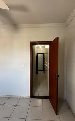 Casa para alugar com 360m², 3 quartos e 2 vagas Casa para alugar com 360m², 3 quartos e 2 vagasQuarto