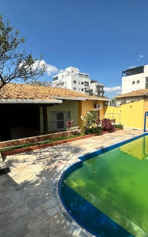 Casa para alugar com 360m², 3 quartos e 2 vagas Casa para alugar com 360m², 3 quartos e 2 vagasPiscina