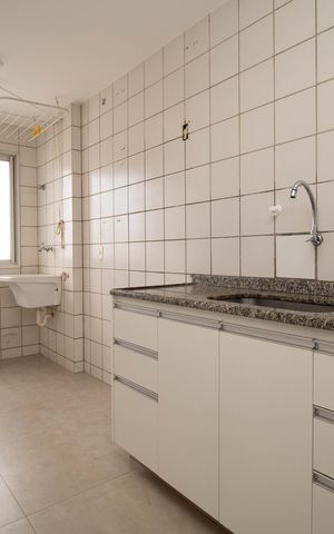 Apartamento para alugar com 60m², 2 quartos e 2 vagasCozinha e Área de Serviço