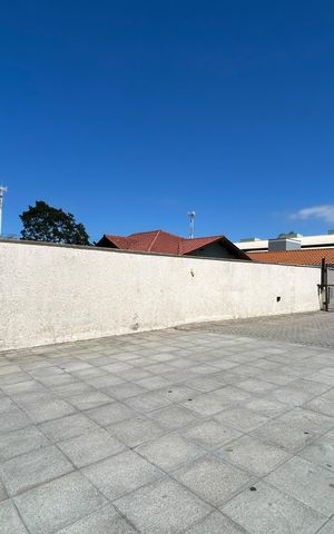 Apartamento para alugar com 83m², 3 quartos e 1 vaga Apartamento para alugar com 83m², 3 quartos e 1 vagaFachada