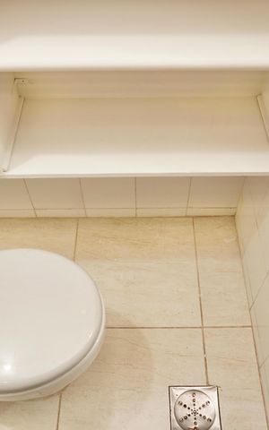 Apartamento à venda com 80m², 3 quartos e 1 vaga Apartamento à venda com 80m², 3 quartos e 1 vagaBanheiro 2