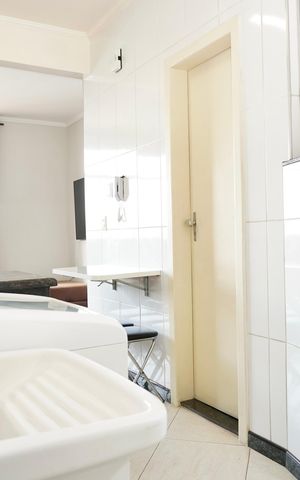Apartamento à venda com 80m², 3 quartos e 1 vaga Apartamento à venda com 80m², 3 quartos e 1 vagaCozinha e Área de Serviço