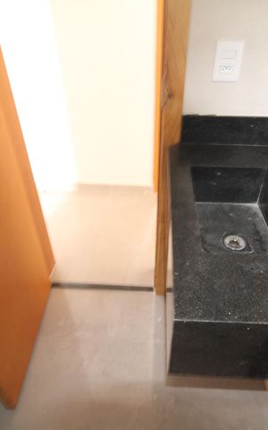 Apartamento para alugar com 41m², 2 quartos e 1 vagaBanheiro