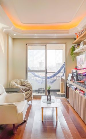 Apartamento à venda com 63m², 2 quartos e 1 vaga Apartamento à venda com 63m², 2 quartos e 1 vagaSala