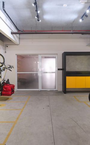 Studio à venda com 32m², 1 quarto e sem vaga Studio à venda com 32m², 1 quarto e sem vagaCondomínio