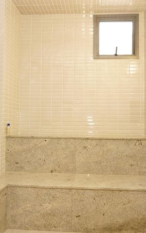 Apartamento à venda com 64m², 1 quarto e 1 vaga Apartamento à venda com 64m², 1 quarto e 1 vagaÁrea comum - Sauna