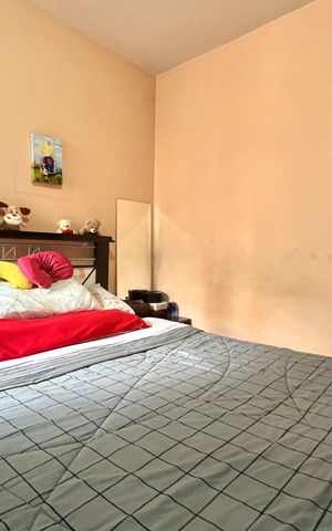Casa à venda com 157m², 3 quartos e 3 vagas Casa à venda com 157m², 3 quartos e 3 vagasQuarto 2