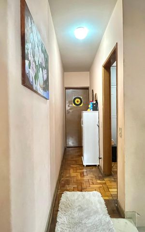 Casa à venda com 157m², 3 quartos e 3 vagas Casa à venda com 157m², 3 quartos e 3 vagasCorredor