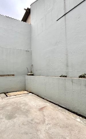 Casa à venda com 157m², 3 quartos e 3 vagas Casa à venda com 157m², 3 quartos e 3 vagasQuintal