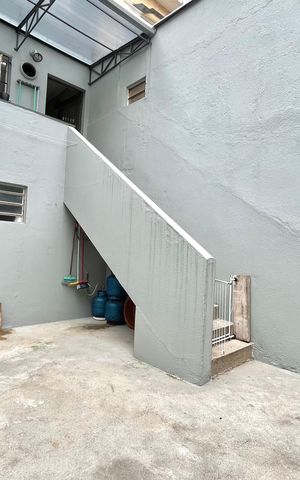 Casa à venda com 157m², 3 quartos e 3 vagas Casa à venda com 157m², 3 quartos e 3 vagasQuintal