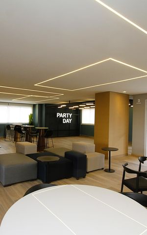 Apartamento para alugar com 24m², 1 quarto e sem vagaÁrea comum - Salão de festas