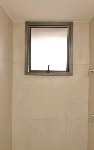 Apartamento à venda com 148m², 2 quartos e 2 vagasSuíte 2 - Banheiro