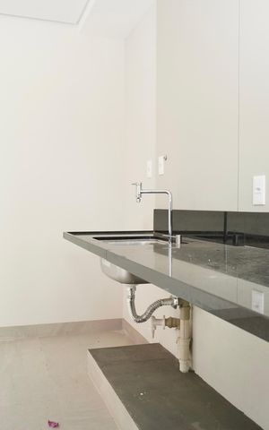 Apartamento à venda com 148m², 2 quartos e 2 vagasCozinha e Área de Serviço