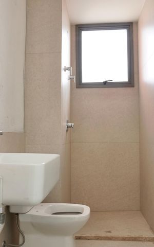 Apartamento à venda com 148m², 2 quartos e 2 vagasSuíte 1 - Banheiro 