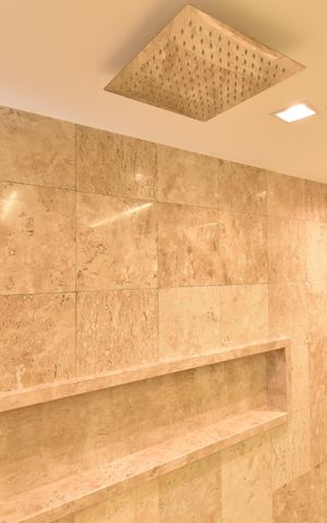 Apartamento à venda com 199m², 4 quartos e 2 vagasBanheiro da Suíte 1