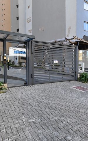 Apartamento à venda com 199m², 4 quartos e 2 vagasFachada