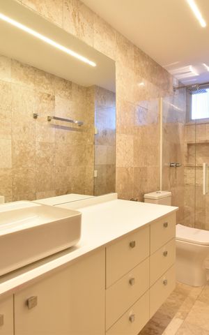 Apartamento à venda com 199m², 4 quartos e 2 vagasBanheiro 3