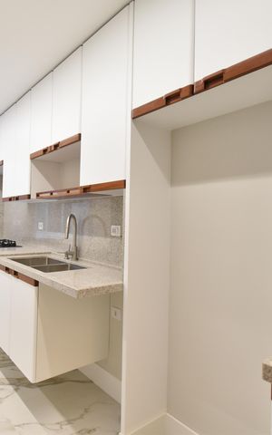 Apartamento à venda com 199m², 4 quartos e 2 vagasCozinha
