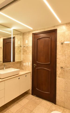 Apartamento à venda com 199m², 4 quartos e 2 vagasBanheiro da Suíte 1