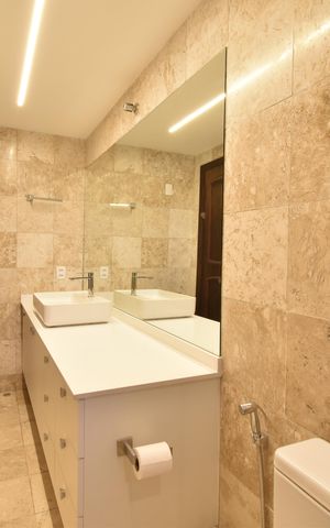 Apartamento à venda com 199m², 4 quartos e 2 vagasBanheiro 3