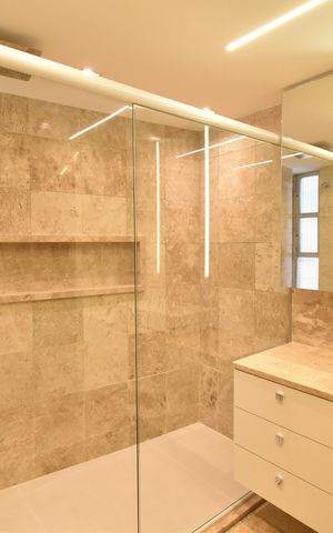 Apartamento à venda com 199m², 4 quartos e 2 vagasBanheiro da Suíte 1