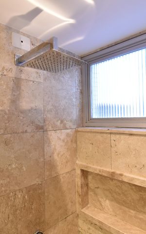 Apartamento à venda com 199m², 4 quartos e 2 vagasBanheiro 3