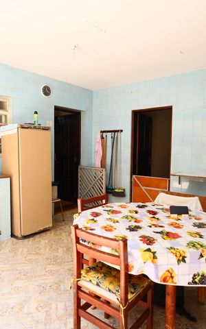 Casa à venda com 250m², 4 quartos e 4 vagasÁrea externa