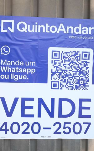 Casa à venda com 250m², 4 quartos e 4 vagasPlaca