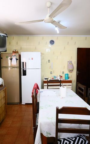 Casa à venda com 250m², 4 quartos e 4 vagasCozinha