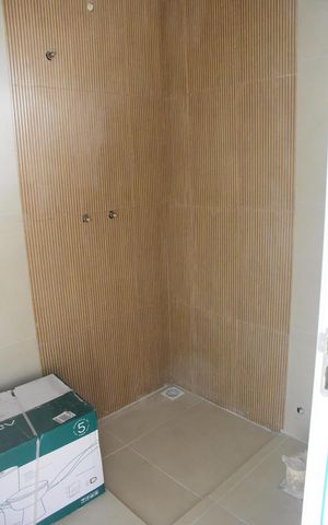 Casa à venda com 117m², 3 quartos e 2 vagasBanheiro Suíte