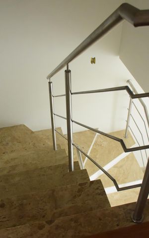 Casa à venda com 117m², 3 quartos e 2 vagasCorredor