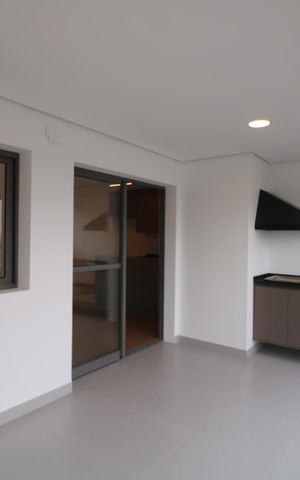 Apartamento para alugar com 98m², 3 quartos e 2 vagasVaranda da Sala