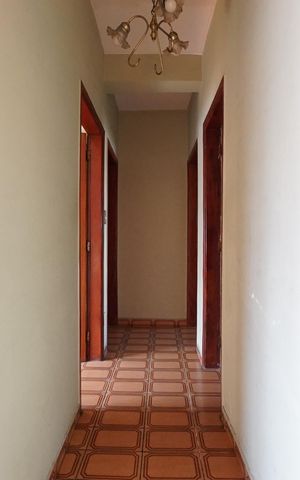 Apartamento à venda com 81m², 3 quartos e 1 vagaCorredor