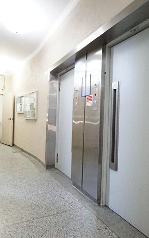 Apartamento à venda com 81m², 3 quartos e 1 vagaÁrea comum