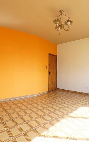 Apartamento à venda com 81m², 3 quartos e 1 vagaSala