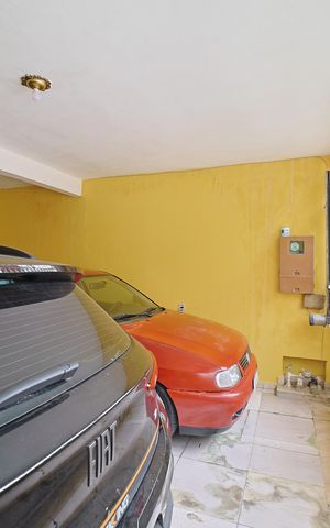 Casa à venda com 160m², 3 quartos e 2 vagasGaragem