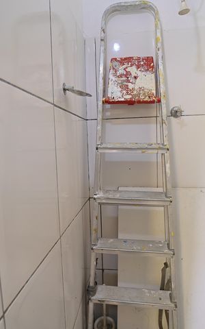Casa à venda com 160m², 3 quartos e 2 vagasBanheiro 3