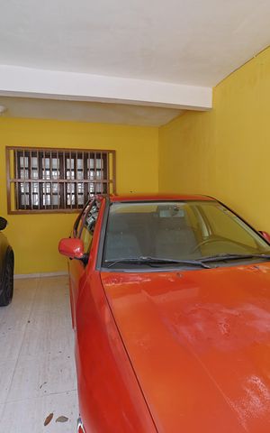 Casa à venda com 160m², 3 quartos e 2 vagasGaragem