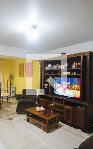 Casa para alugar com 125m², 3 quartos e 2 vagasSala