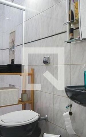 Casa para alugar com 125m², 3 quartos e 2 vagasBanheiro